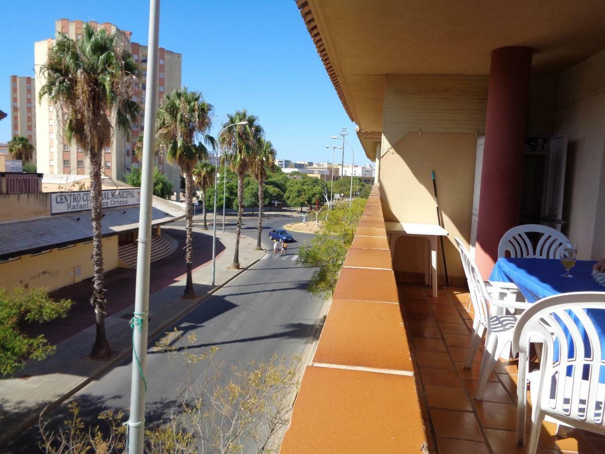 Apartamento Calle Fundadores Isla Cristina Exterior foto